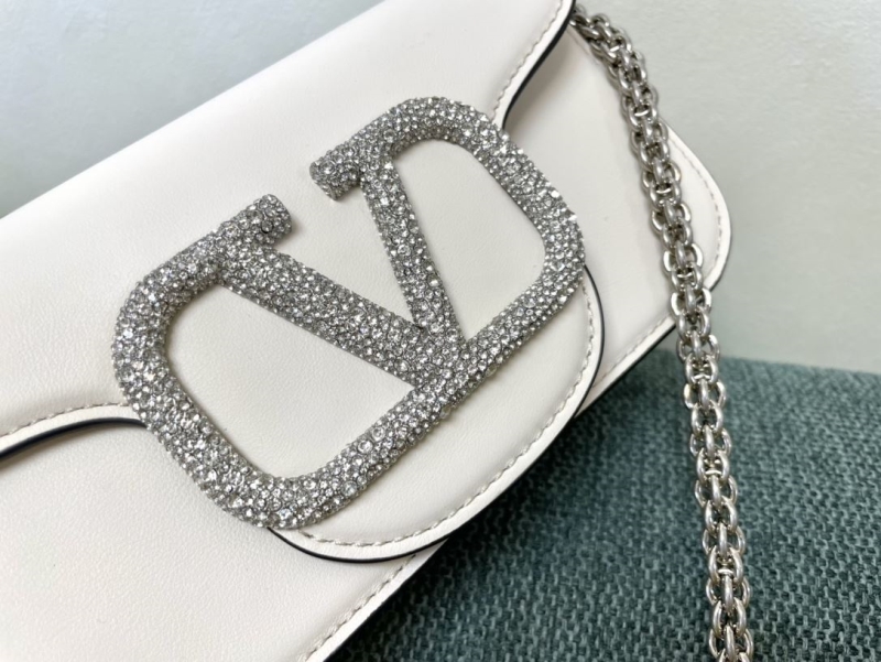 Va1e*ntin0 satchel bag
